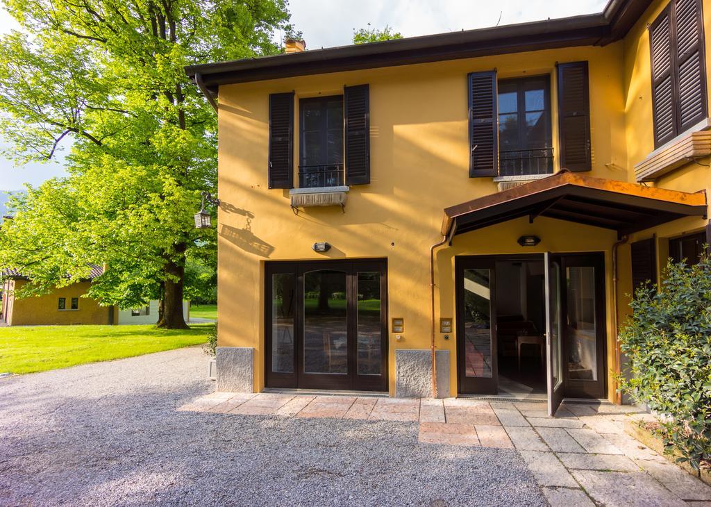 Relais Di Villa Adinolfi Annone di Brianza Exterior photo